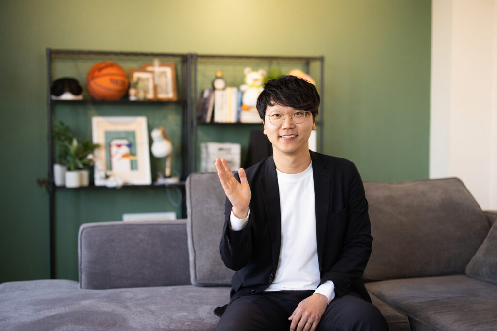 代表設計士の写真