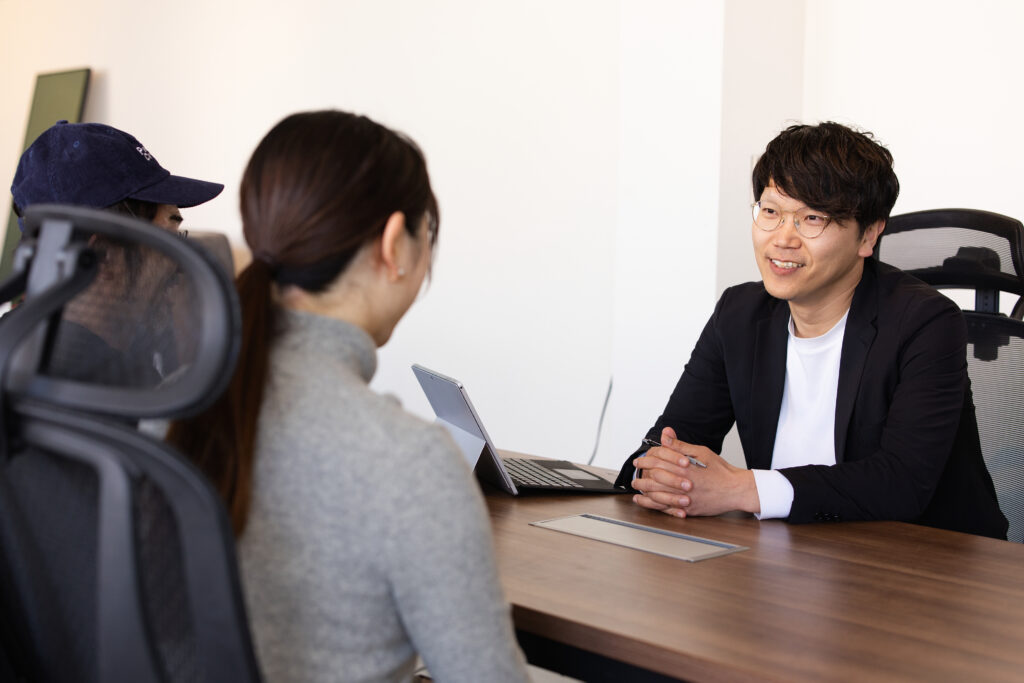 家づくりをサポートをする代表設計士の写真